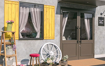 電話にてご来館時間の確認をさせていただきます。